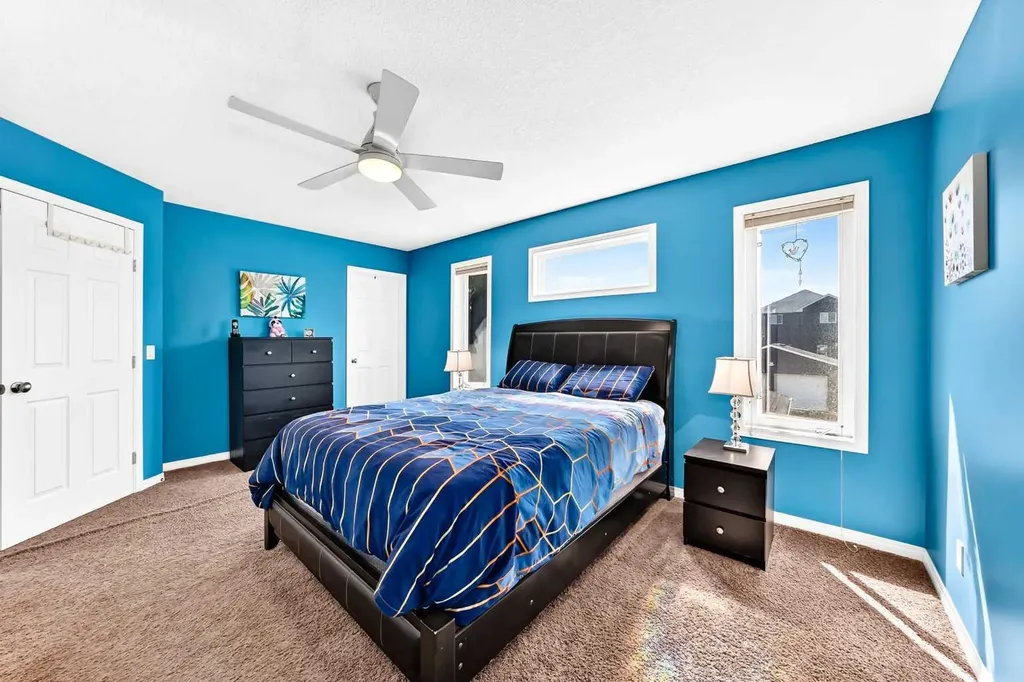 29 Westridge Crescent Okotoks AB T1S 0G7