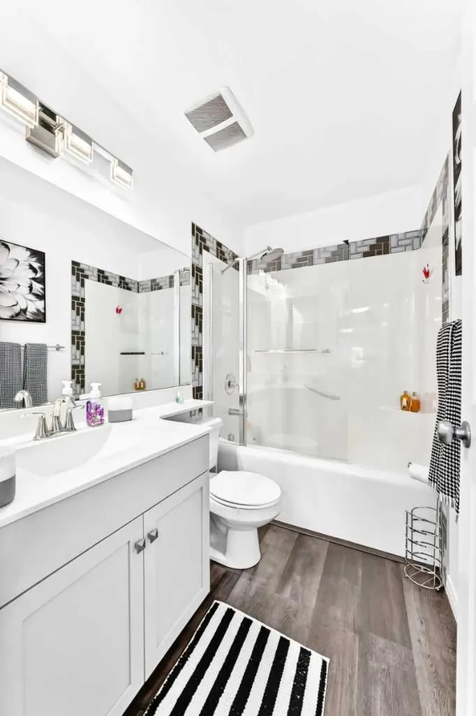 29 Westridge Crescent Okotoks AB T1S 0G7