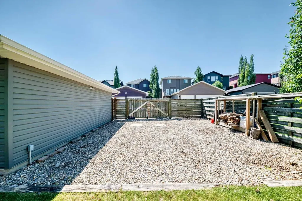 29 Westridge Crescent Okotoks AB T1S 0G7