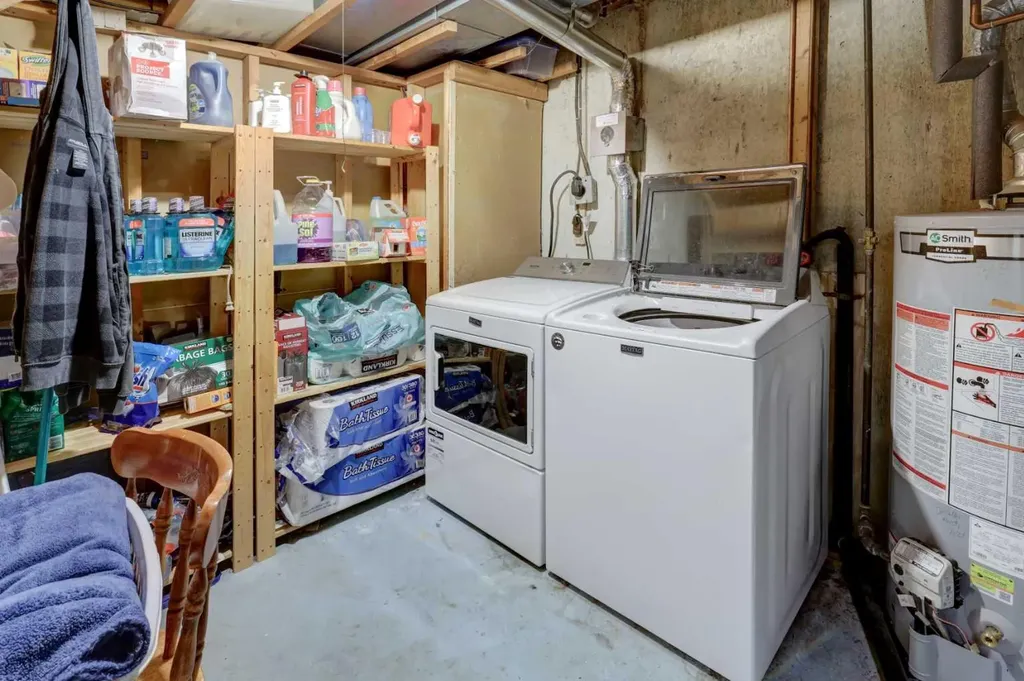 7622 34 Avenue NW Calgary AB T3B 1N6