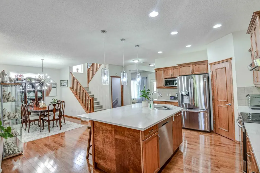 225 Chapala Drive SE Calgary AB T2X 3T5