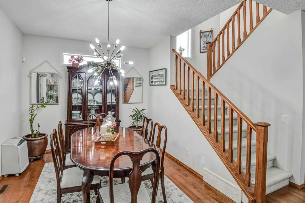 225 Chapala Drive SE Calgary AB T2X 3T5
