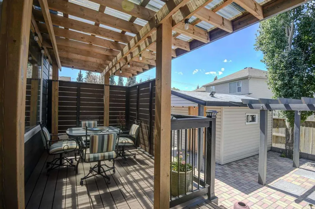 225 Chapala Drive SE Calgary AB T2X 3T5