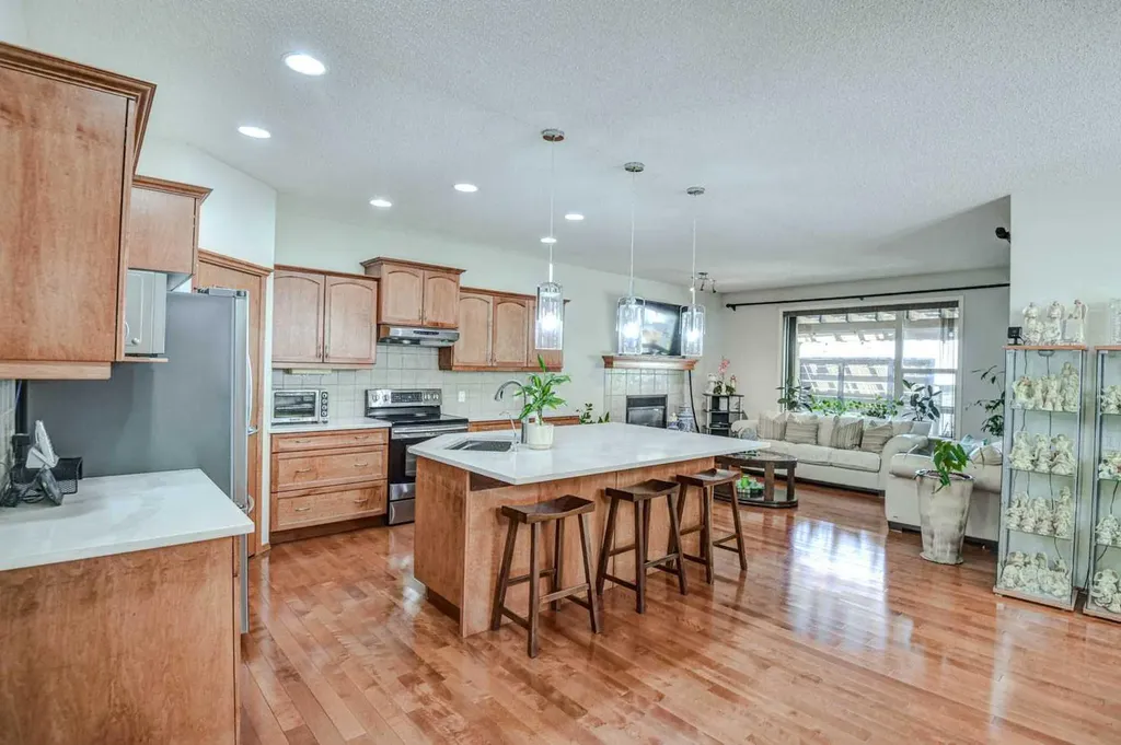 225 Chapala Drive SE Calgary AB T2X 3T5