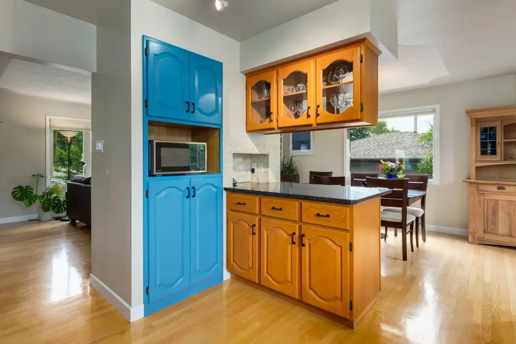 4903 Carney Road NW Calgary AB T2L 1E6