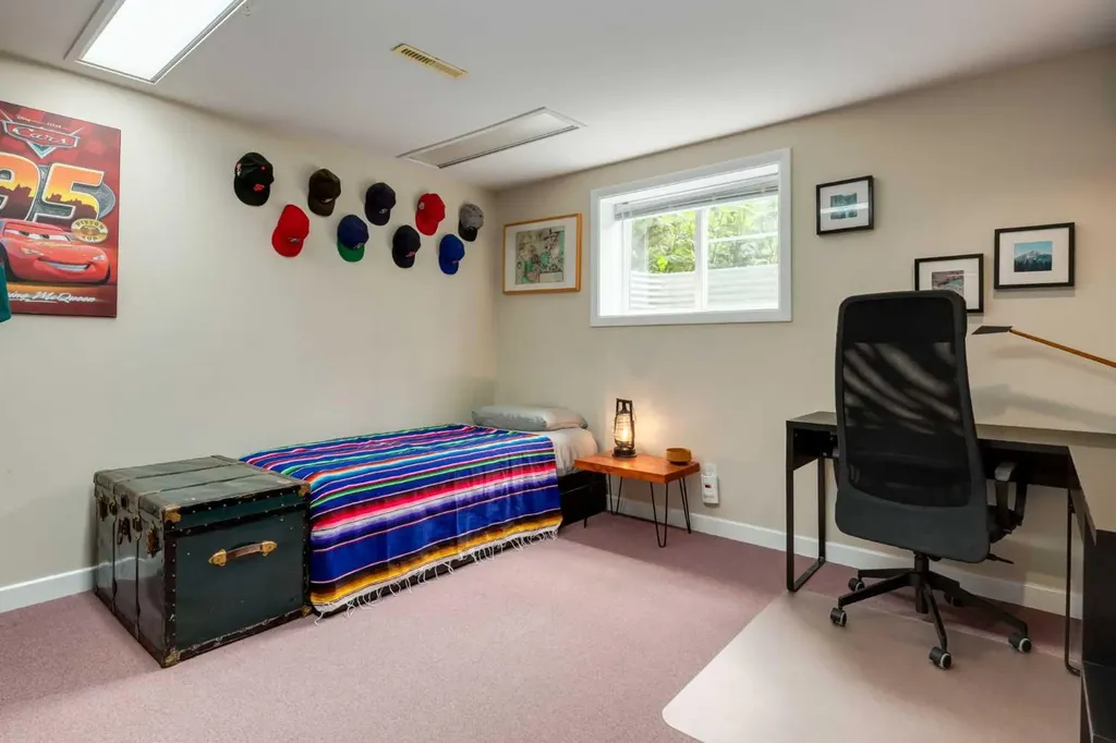 4903 Carney Road NW Calgary AB T2L 1E6