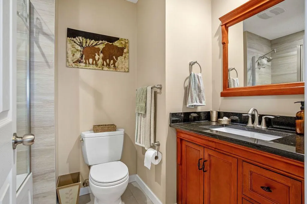 1348 Norfolk Drive NW Calgary AB T2K 5P6