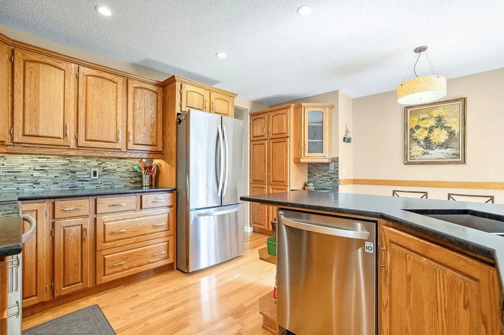 1348 Norfolk Drive NW Calgary AB T2K 5P6