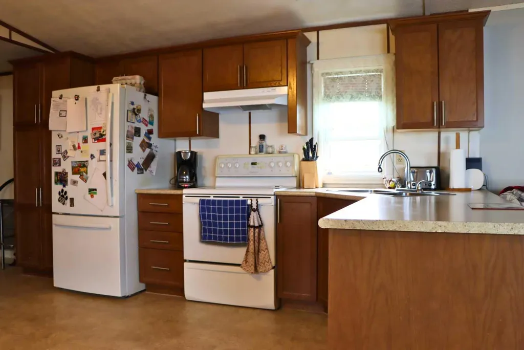 5207 51 Avenue Valleyview AB T0H 3N0