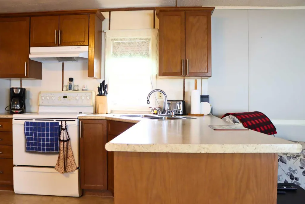 5207 51 Avenue Valleyview AB T0H 3N0