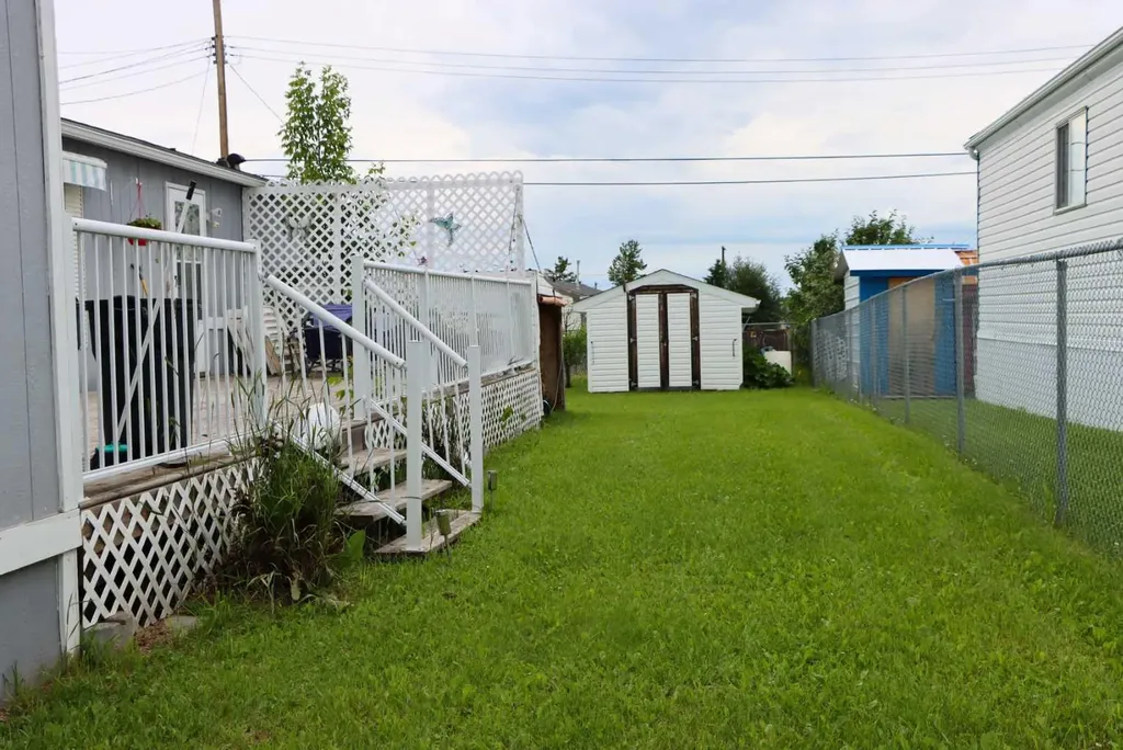5207 51 Avenue Valleyview AB T0H 3N0