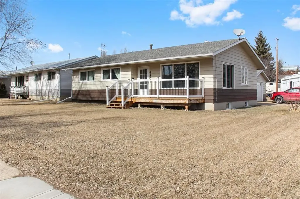 4801 48 Avenue Forestburg AB T0B 1N0
