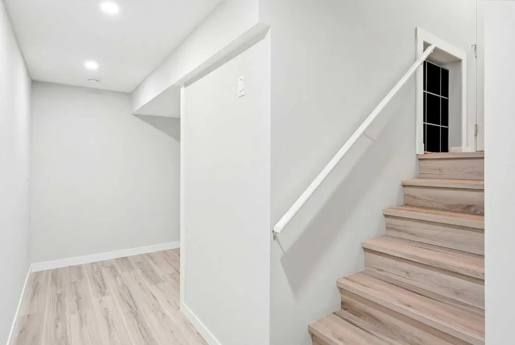 89 Auburn Meadows Street SE Calgary AB T3M 2S1