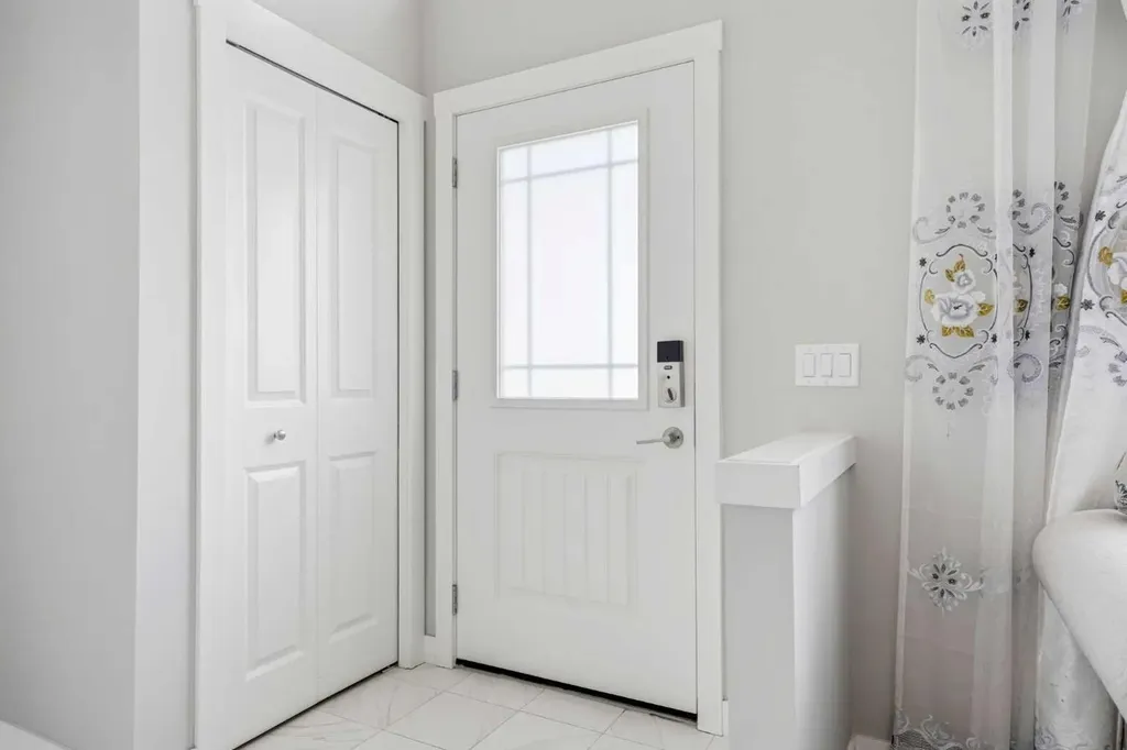 89 Auburn Meadows Street SE Calgary AB T3M 2S1