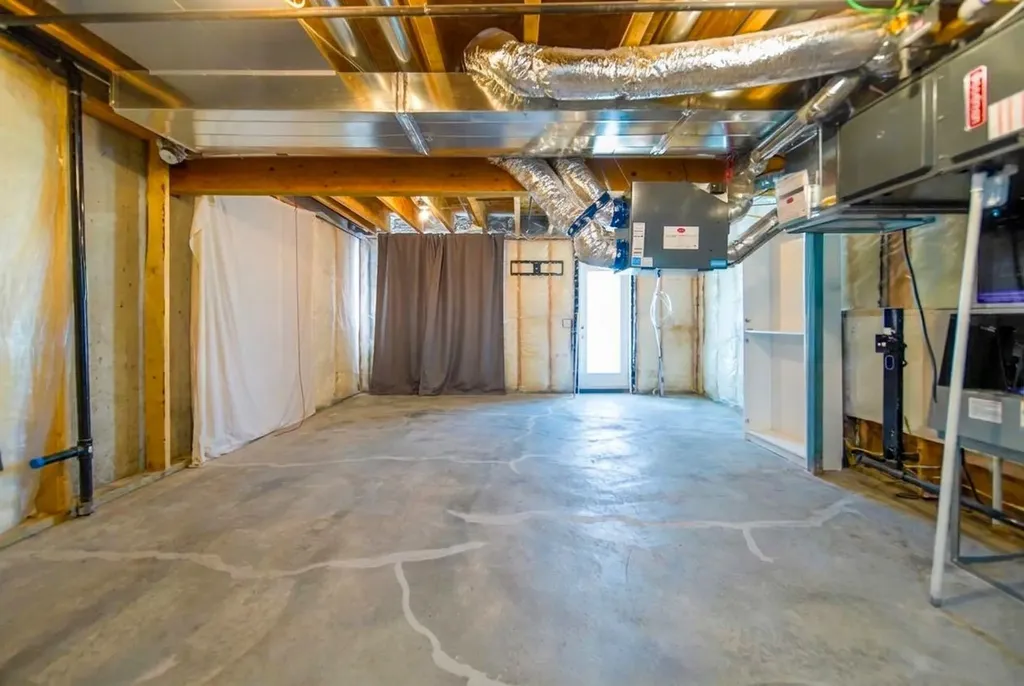 1407 3 Street SE High River AB T1V 0J9