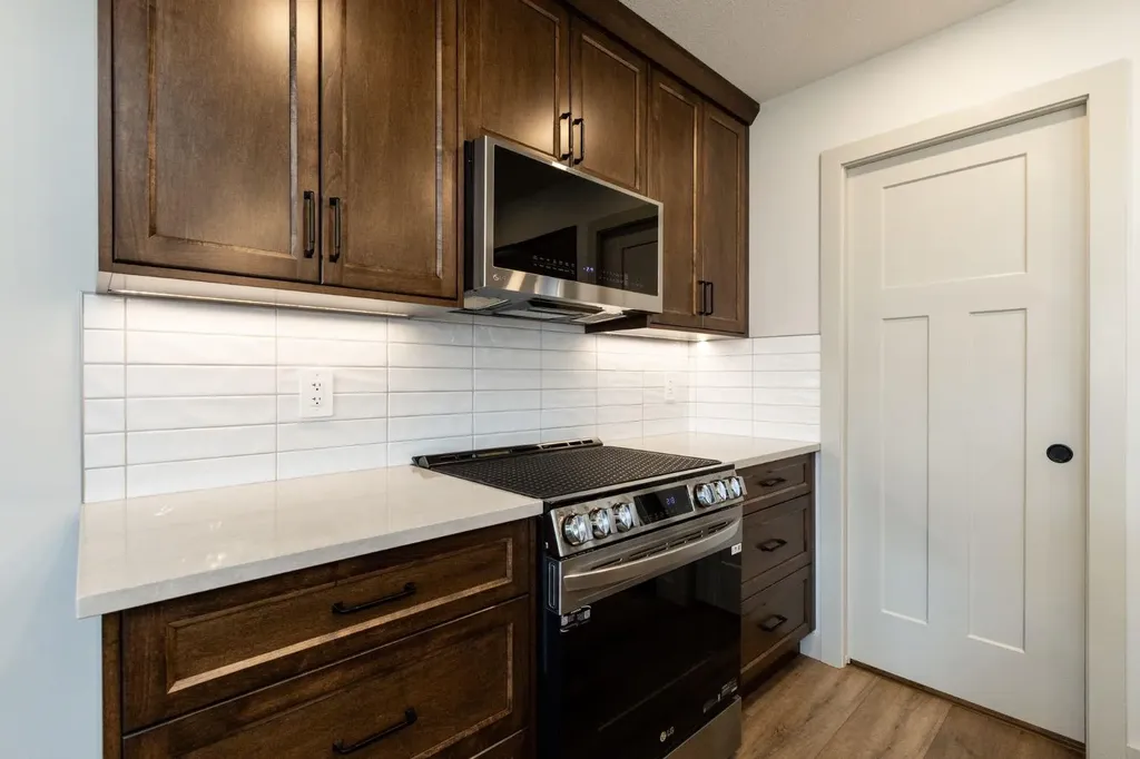 22 Napoleon Meadows Way Innisfail AB T4G 0N6