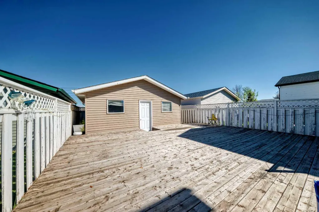 111 Martin Crossing Close NE Calgary AB T3J3S2