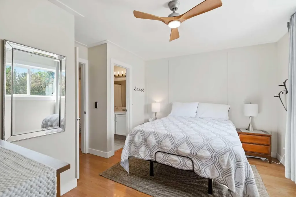 19 Millcrest Way SW Calgary AB T2Y 2M4