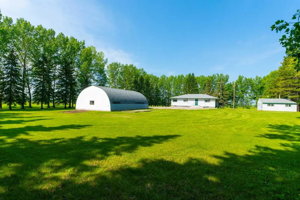 33141 Range Road 14 Rural Mountain View County AB T4H 4G5