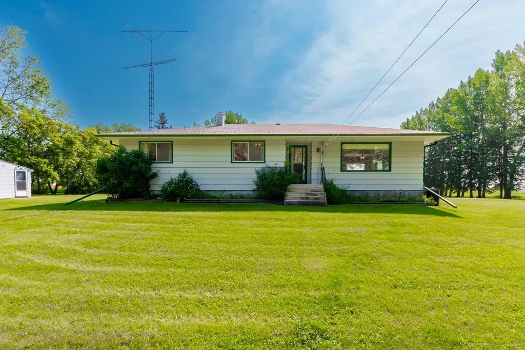 33141 Range Road 14 Rural Mountain View County AB T4H 4G5