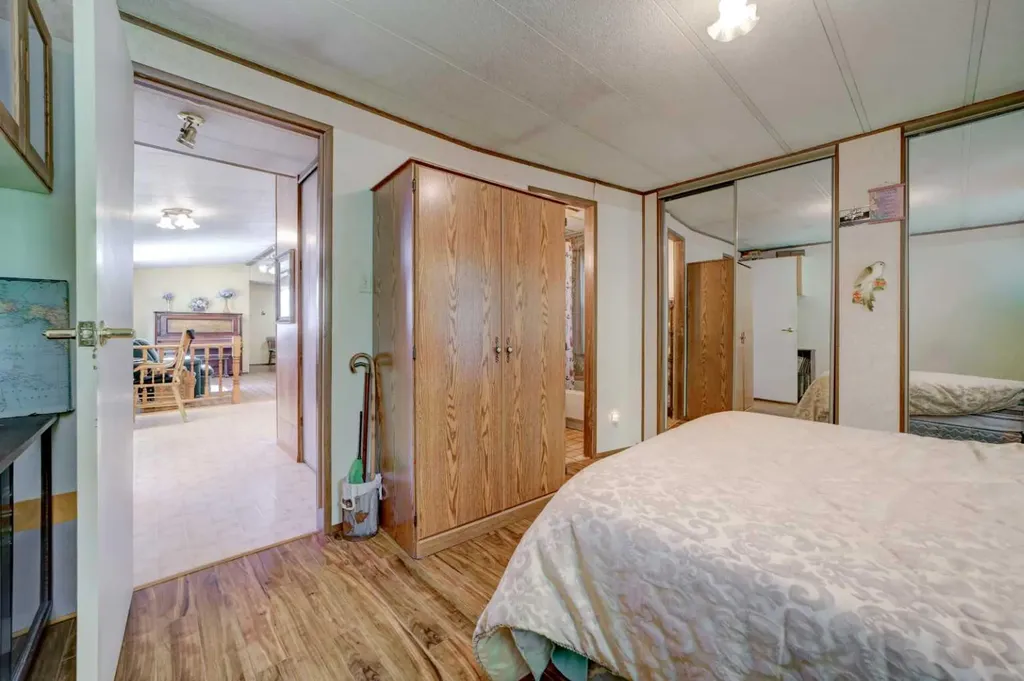 5670 16 Avenue Coleman AB T0K 0M0