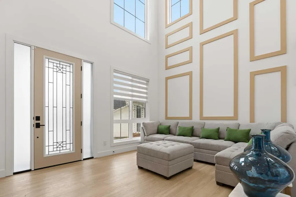230 Royal Birch View NW Calgary AB T3G 5J8