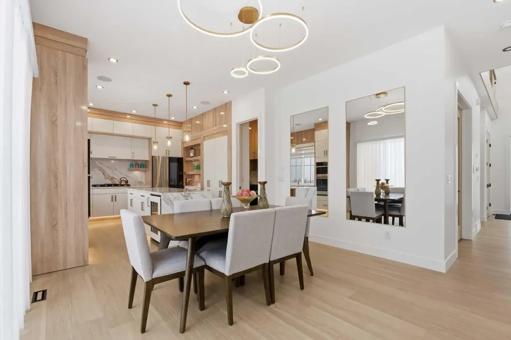 230 Royal Birch View NW Calgary AB T3G 5J8