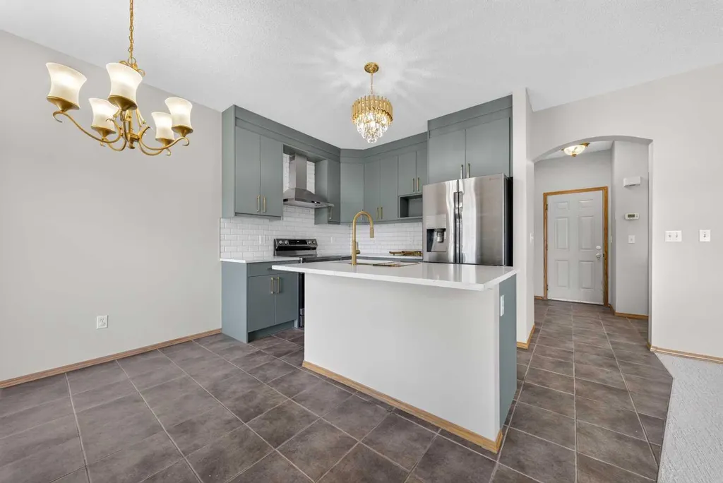 744 Luxstone Landing SW Airdrie AB T4B 3L1