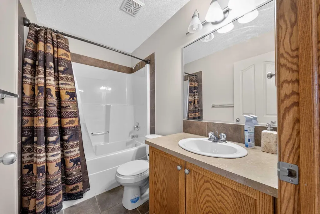 744 Luxstone Landing SW Airdrie AB T4B 3L1