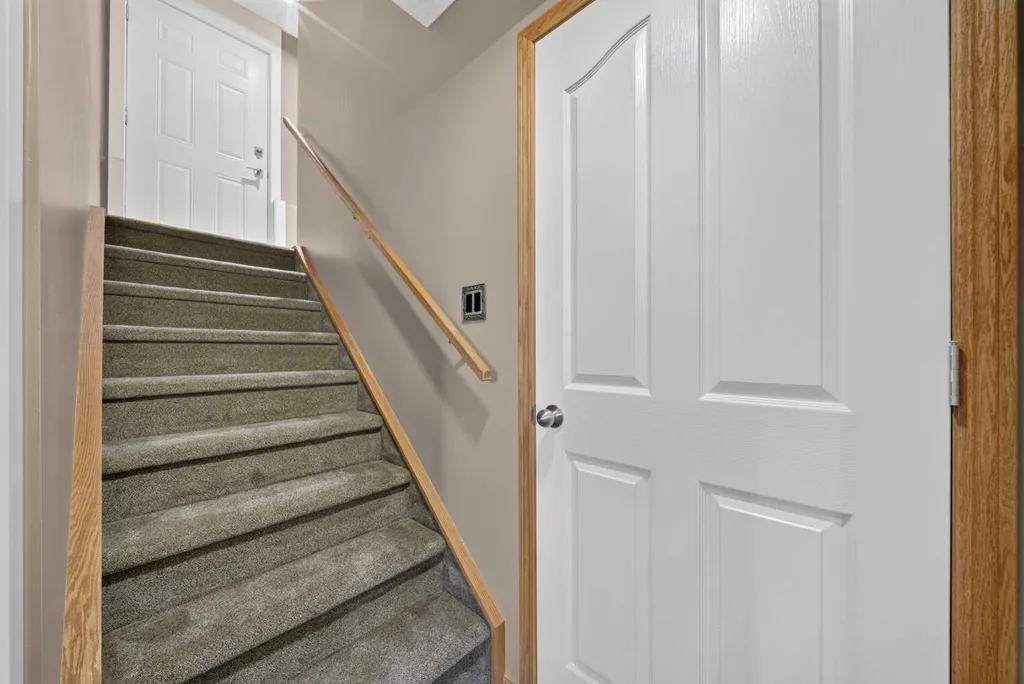 744 Luxstone Landing SW Airdrie AB T4B 3L1