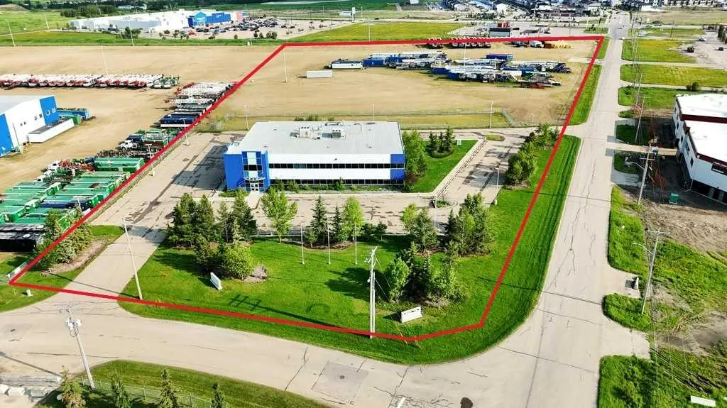 33 Schenk Industrial Road Sylvan Lake AB T4S 2J9