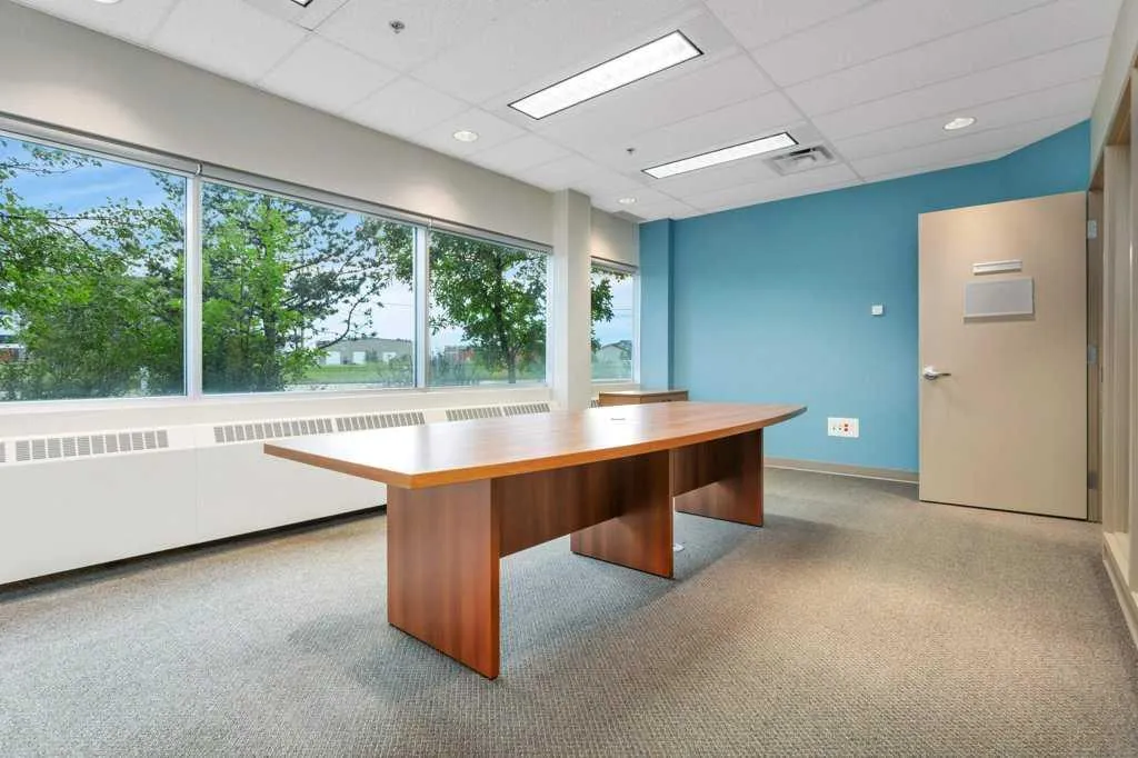 33 Schenk Industrial Road Sylvan Lake AB T4S 2J9