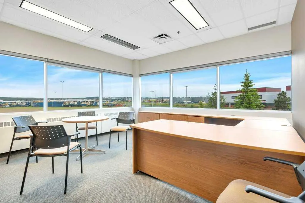 33 Schenk Industrial Road Sylvan Lake AB T4S 2J9