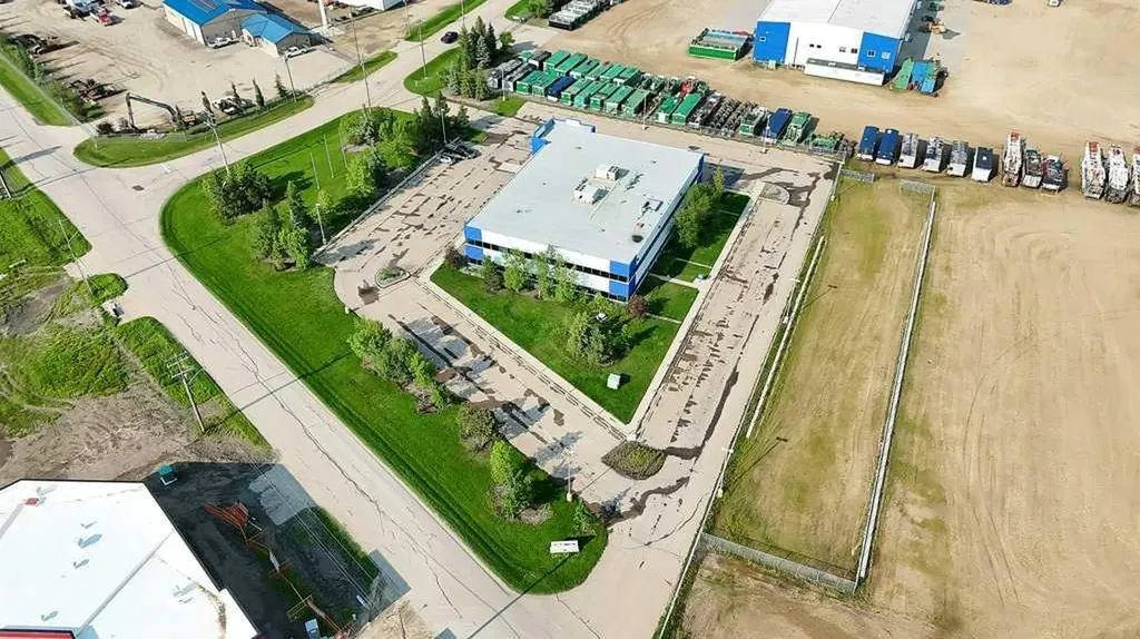 33 Schenk Industrial Road Sylvan Lake AB T4S 2J9
