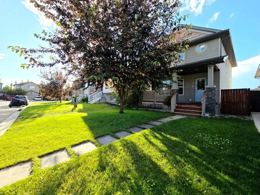 48 Covepark Place NE Calgary AB T3K 5Z8