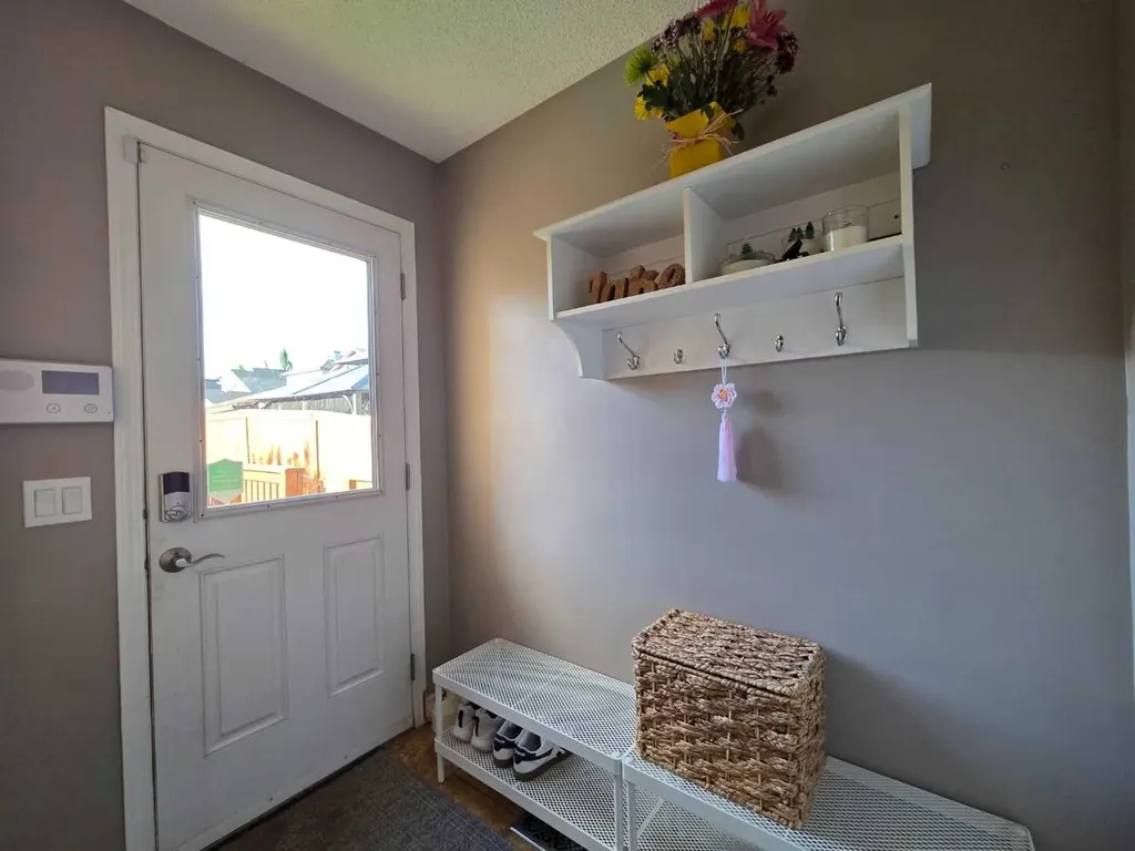 48 Covepark Place NE Calgary AB T3K 5Z8