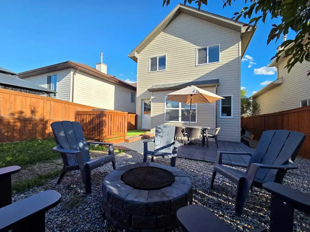 48 Covepark Place NE Calgary AB T3K 5Z8