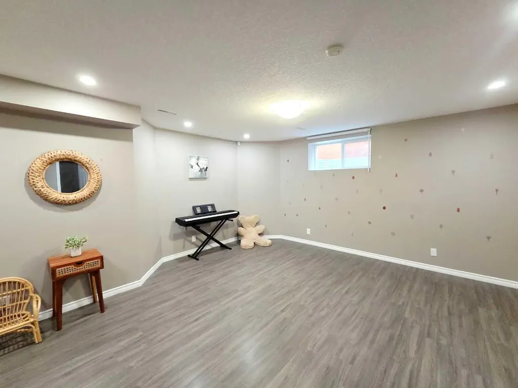 48 Covepark Place NE Calgary AB T3K 5Z8