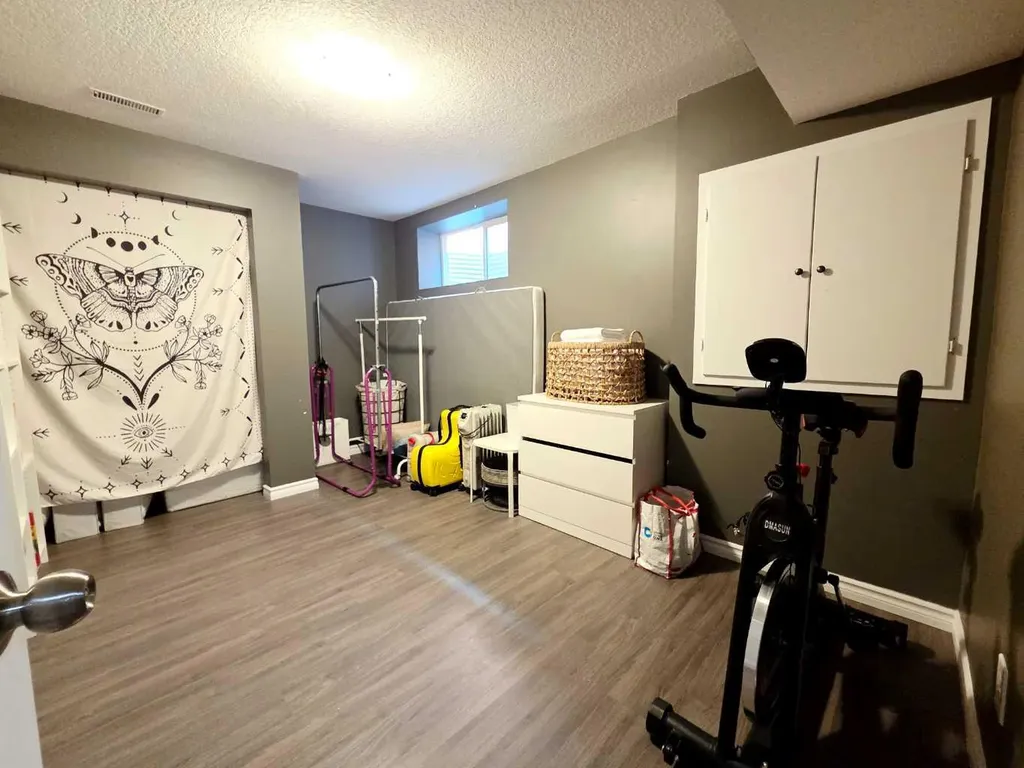 48 Covepark Place NE Calgary AB T3K 5Z8