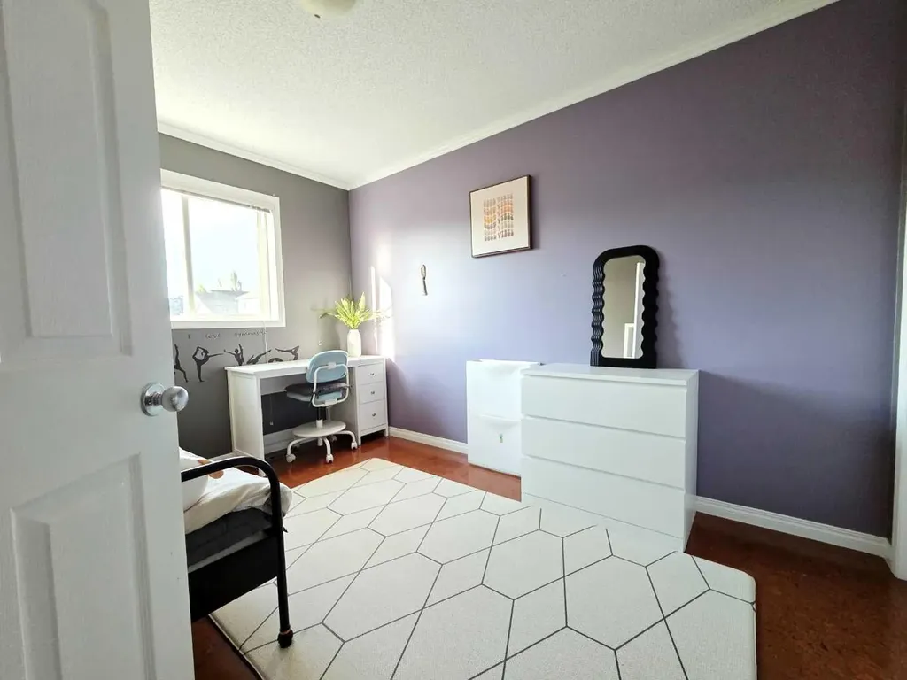 48 Covepark Place NE Calgary AB T3K 5Z8