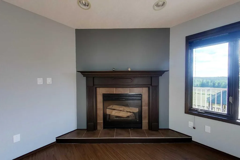 18321 Highway 16 E Rural Yellowhead County AB T7E 3B4