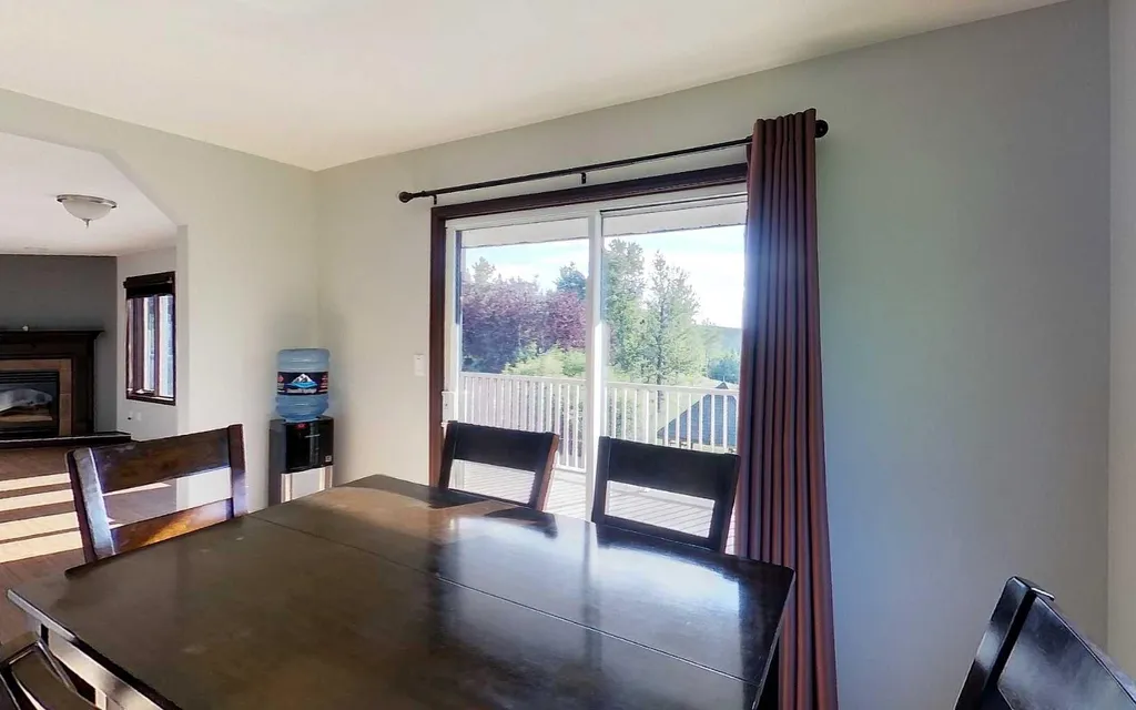 18321 Highway 16 E Rural Yellowhead County AB T7E 3B4
