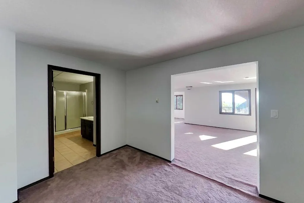 18321 Highway 16 E Rural Yellowhead County AB T7E 3B4