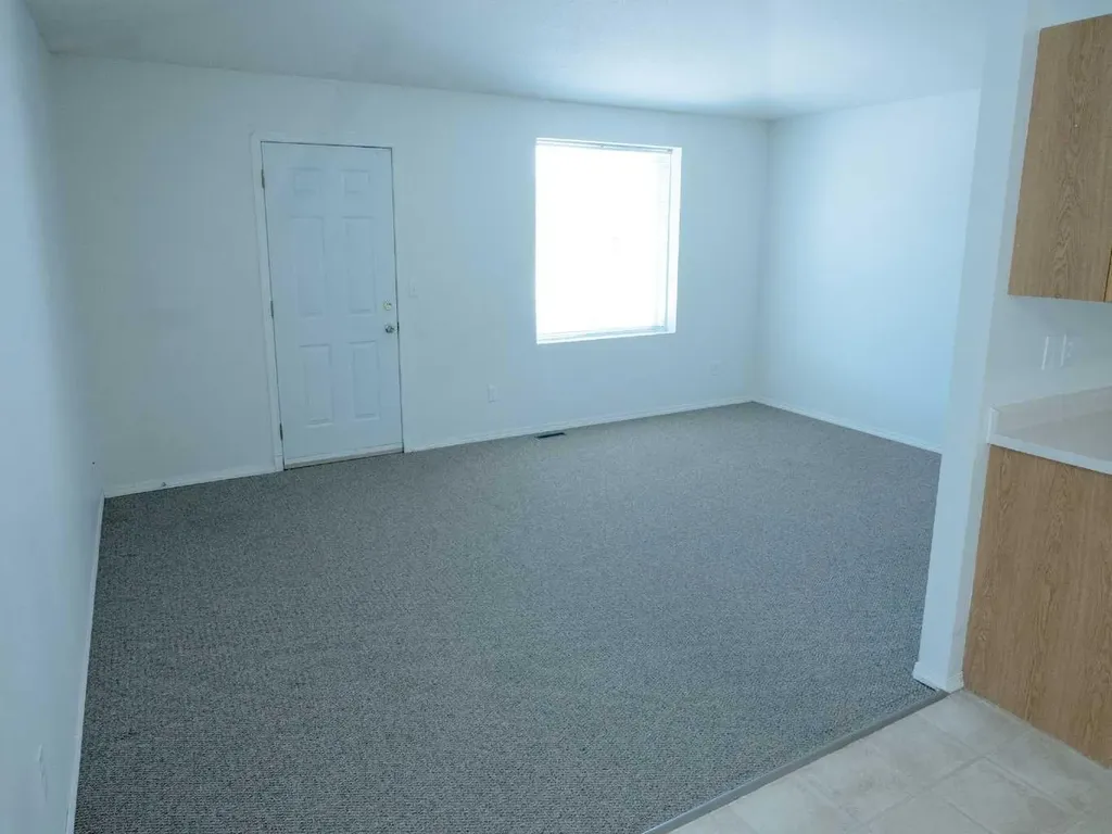 64 Valleyview Drive SW Medicine Hat AB T1A8N6