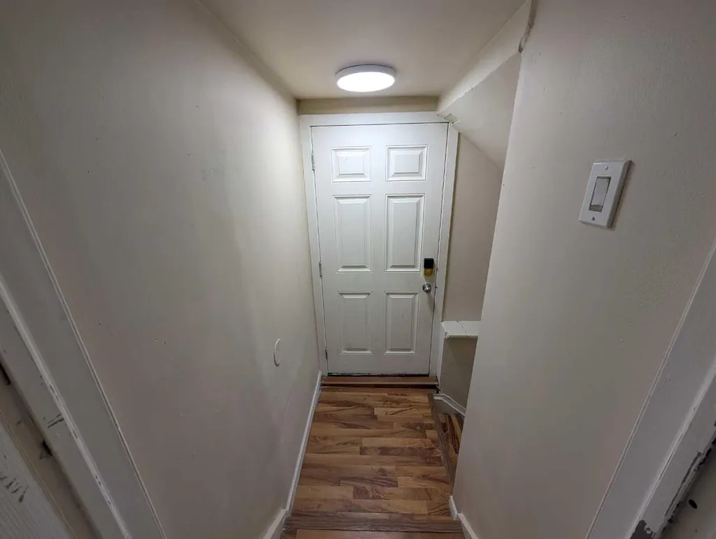 114 Castledale Way NE Calgary AB T3J 2A2