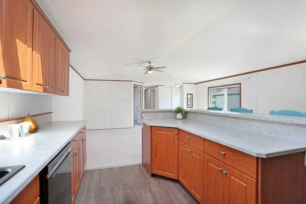 349 Railway Avenue Duchess AB T0J0Z0