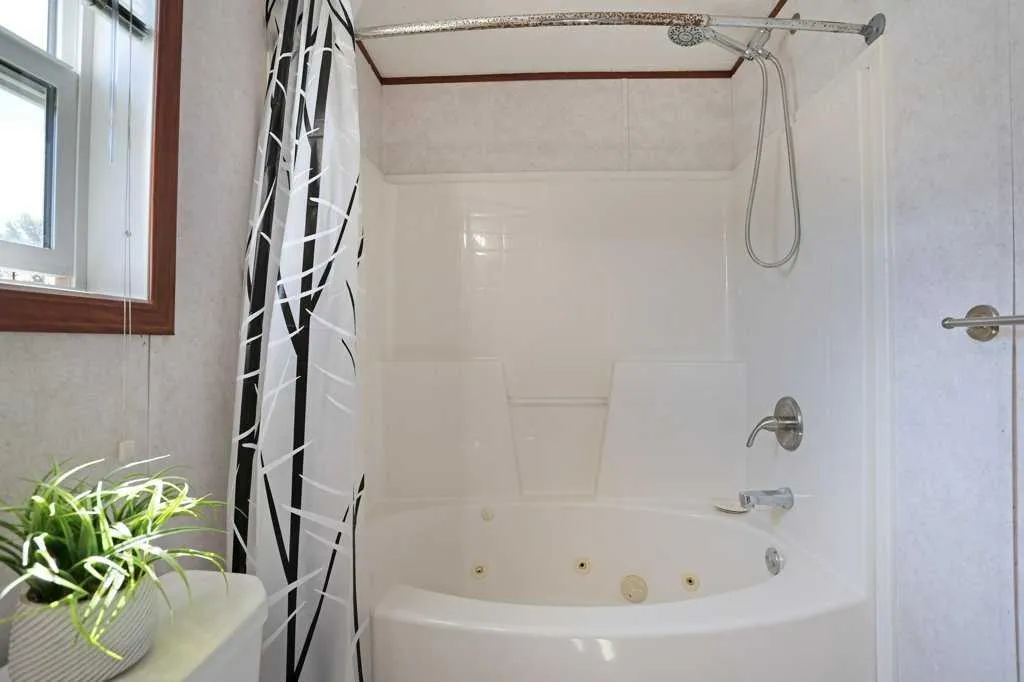 349 Railway Avenue Duchess AB T0J0Z0