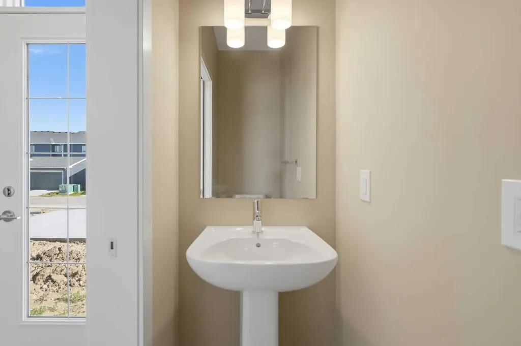 235 Waterford Heights Chestermere AB T1X 3B7