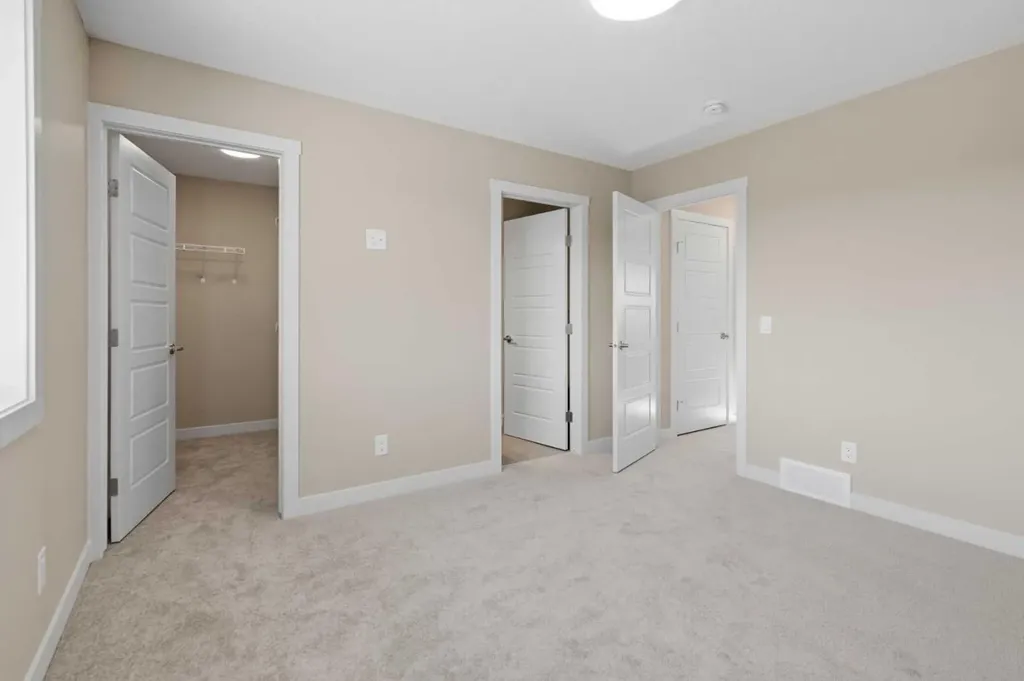 235 Waterford Heights Chestermere AB T1X 3B7