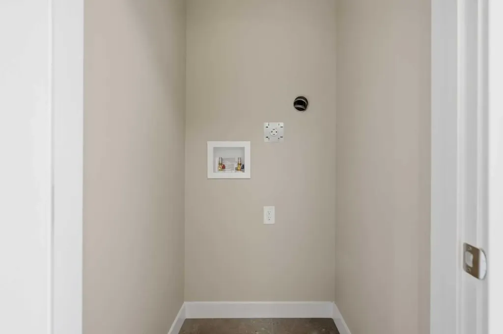 235 Waterford Heights Chestermere AB T1X 3B7